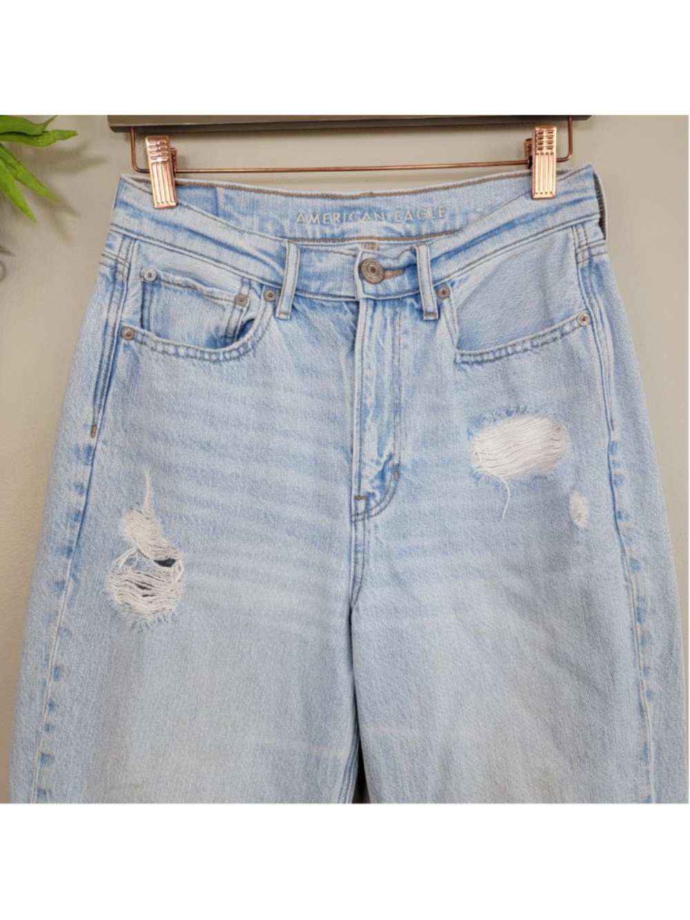 AE 6 American Eagle Highest Rise 90s Boyfriend Jeans Distressed Light Wash Raw - Picture 4 of 11